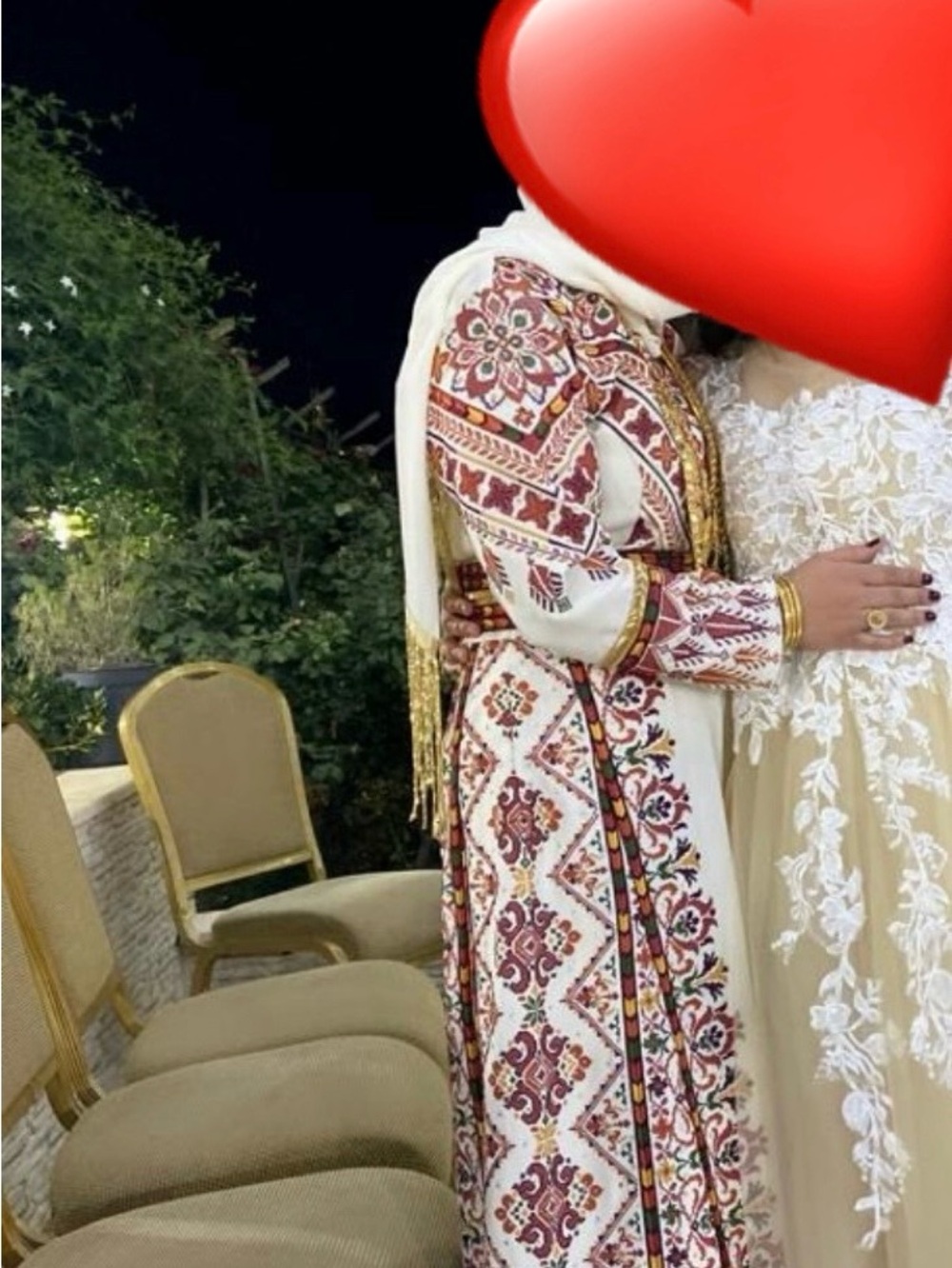 Embroidered Long Traditional thobe in White and Burgundy